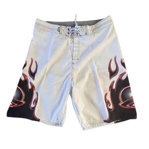 Vintage 2000’s Lost Trunks